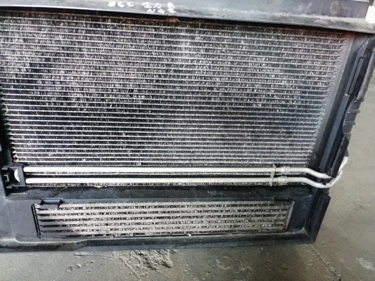 фото №4, Bmw e60 e61 n47 2.0d комплект радиатор