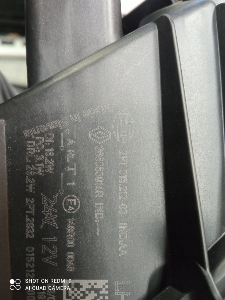 Противотуманная фара левый led drl megane v e-tech 266053014r Недорого