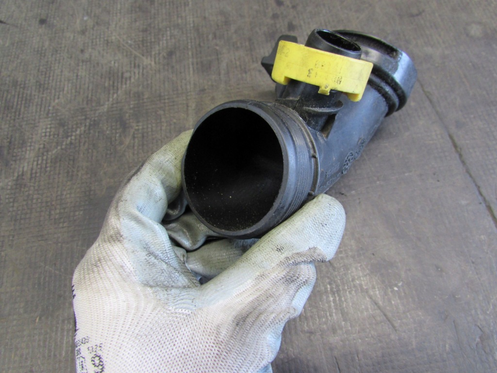 Труба вентиляция картера peugeot partner iii 1.6 ehdi 12-15r 9684362180 Киев