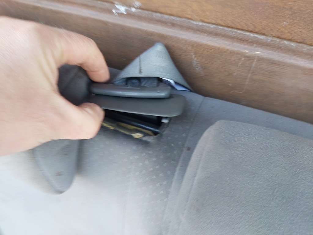 фото №7, Toyota prius ii 1,5 заднее сиденье спинка задняя сиденье