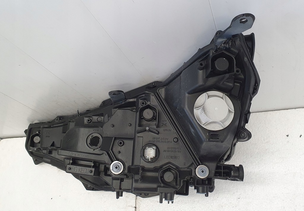 фото №10, Lexus nx ii 2021 лампа перед правая линза led оригинал europa
