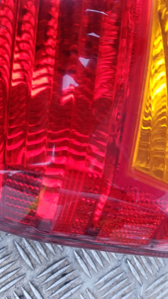 фото №14, Kia rio лампа задняя левая правая kombi