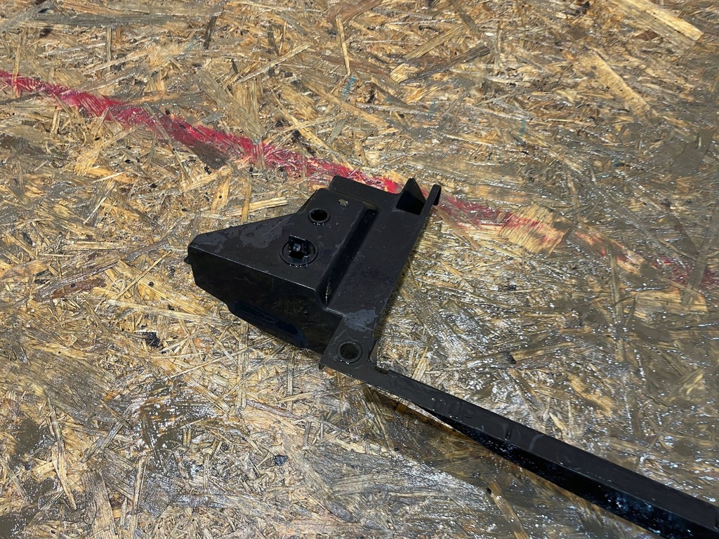 фото №10, Mazda 3 bp iv 4 19- защита поперечина передний воздуховод воздуха