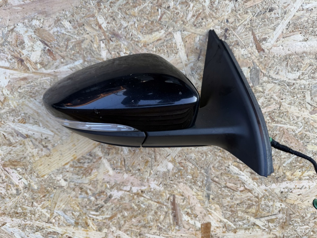 фото №1, Зеркало правое vw passat b7 lc9x 7pin