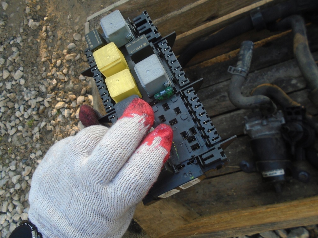 фото №1, Mercedes x166 коробка запобіжників gl 4.7b 2014r