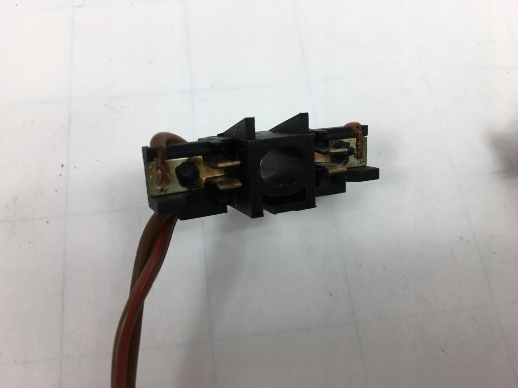 Електропроводка захист козирків сонцезахисних mercedes w124 cabrio a124 Недорого