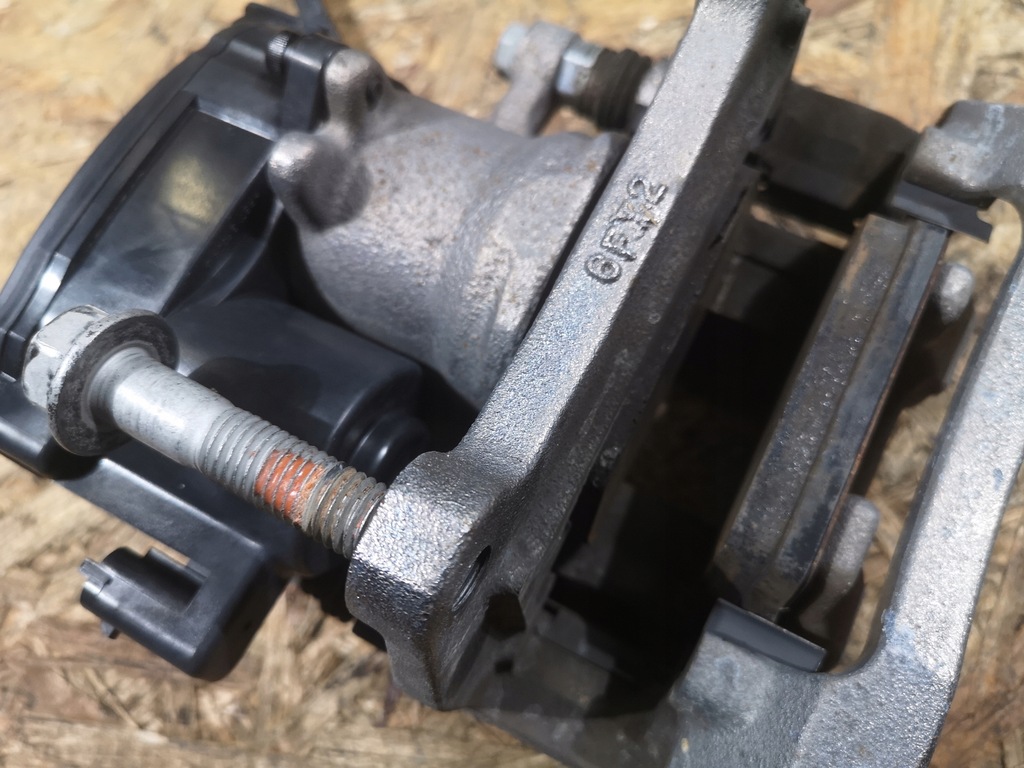 фото №6, Суппорт тормозной задняя задний левый camaro 2.0 3.6 2016-