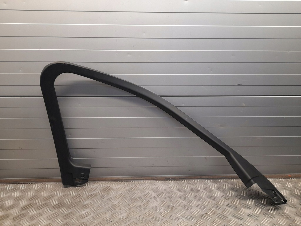 фото №1, Alfa romeo stelvio 2018 перед сторона ліва рамка скло двері передніх