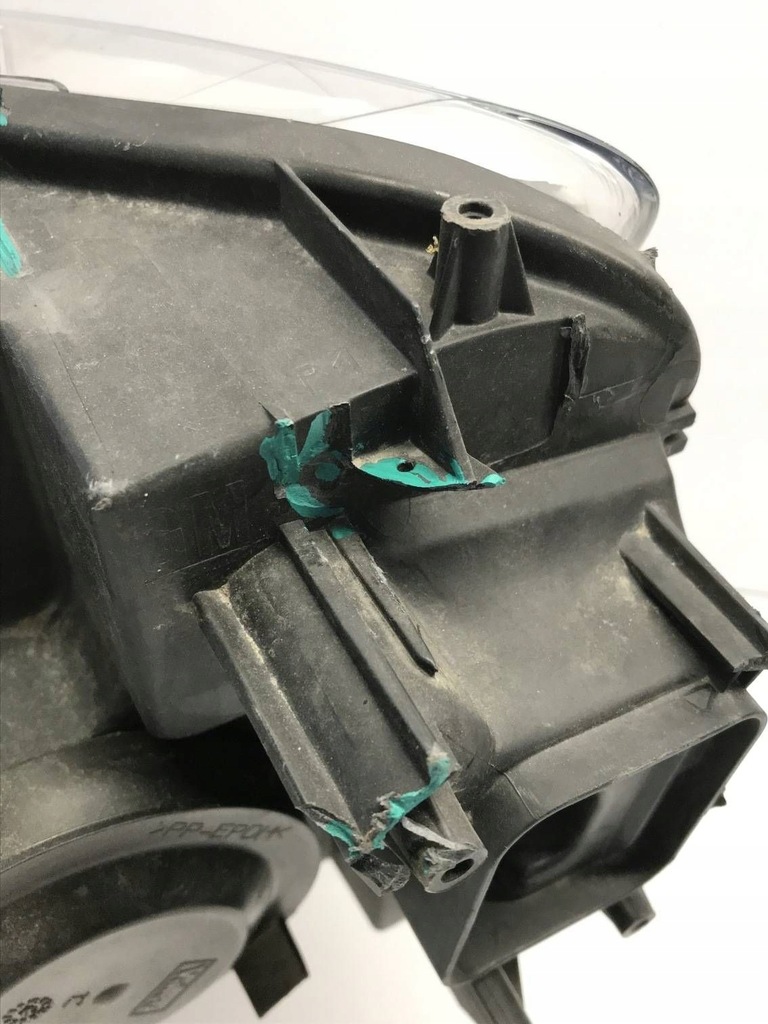 фото №10, Opel combo e 18- лампа правая перед 9816825480