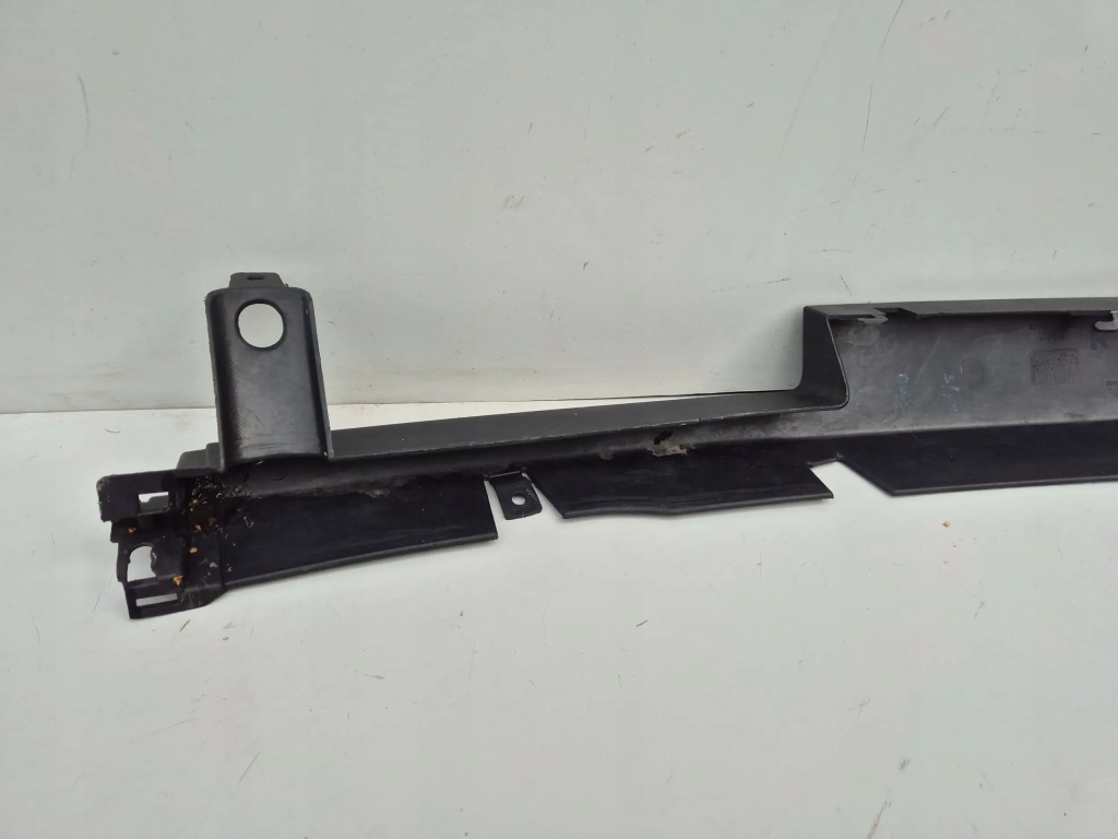 фото №6, Land rover 8269028 l322 перед сторона права спойлер накладка-спойлер бампера