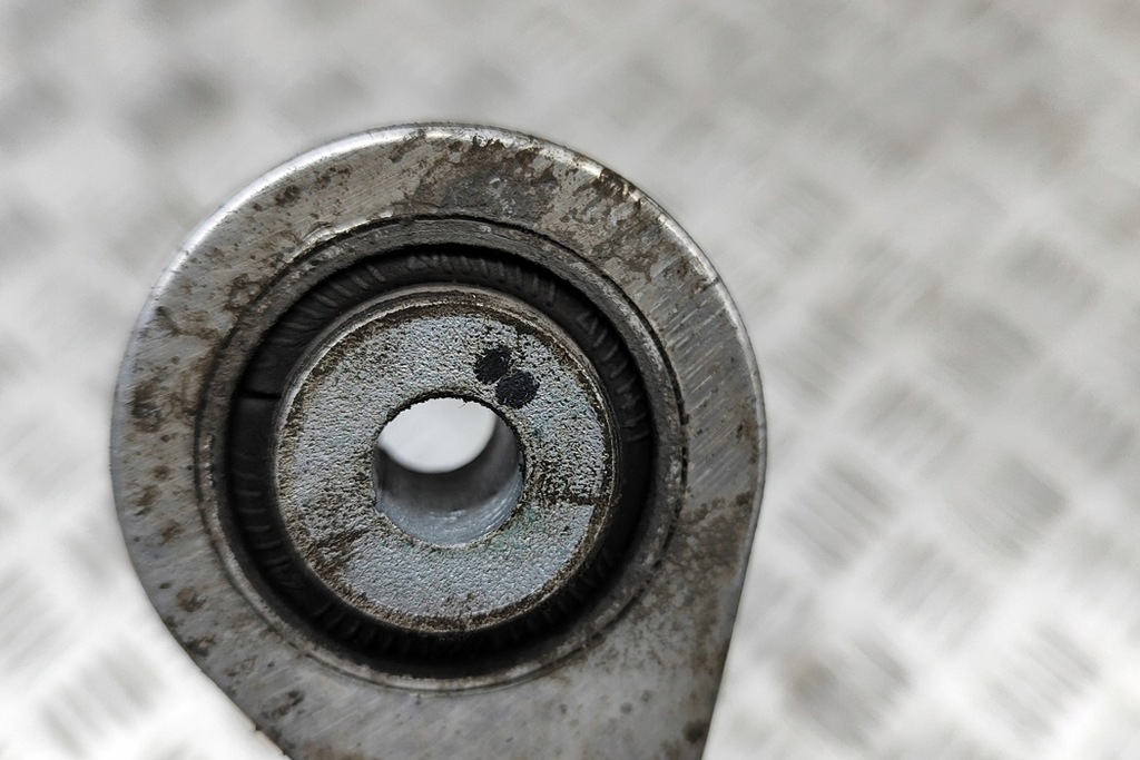 фото №5, Audi q5 fy 80a задний левый соединитель стабилизатора 8w0505405b 2.00 дизель 140k