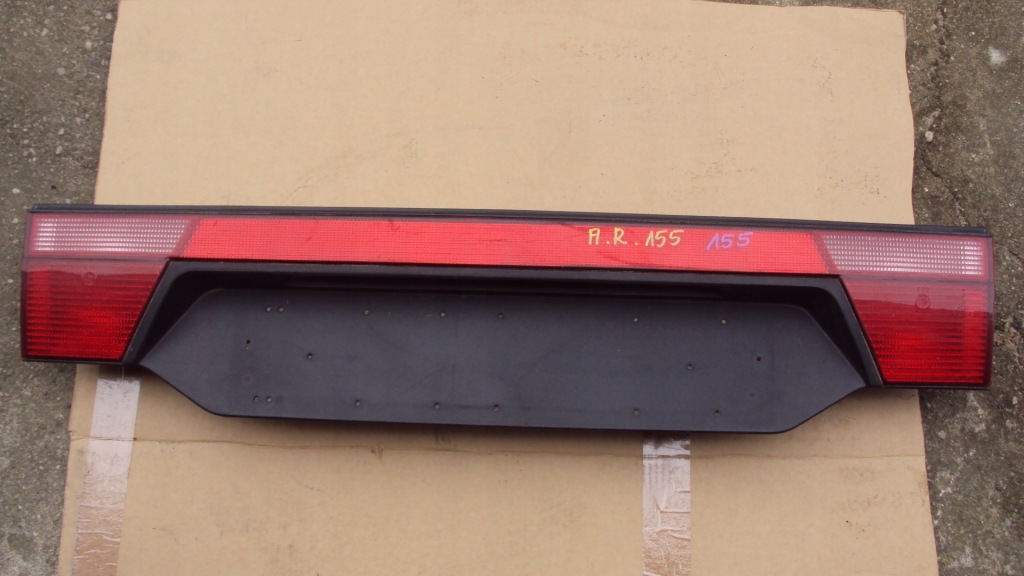 фото №1, Лампа задняя крышки накладка alfa romeo 155