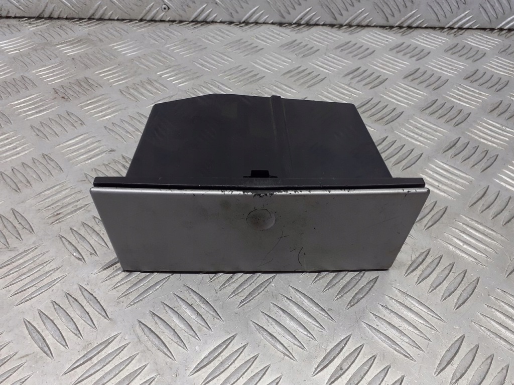 фото №1, Попільничка opel meriva 1.7 cdti 312950100