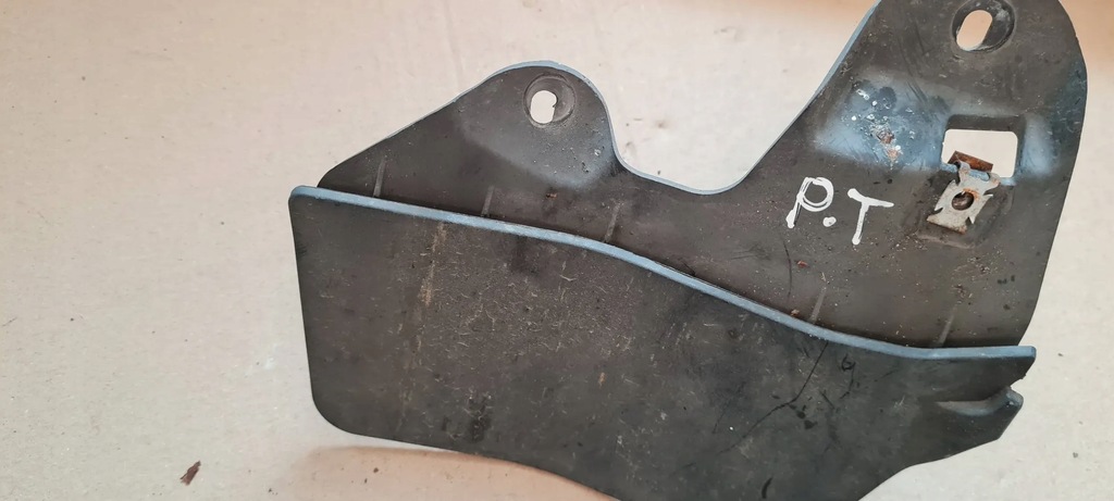 фото №5, S3 8y a3 брызговик подкрылок правый задняя задний sedan 8y0853834b