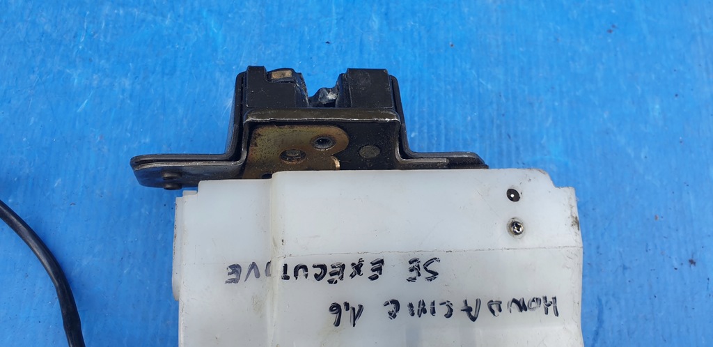 фото №5, Honda civic vii замок крышки задняя задний багажника