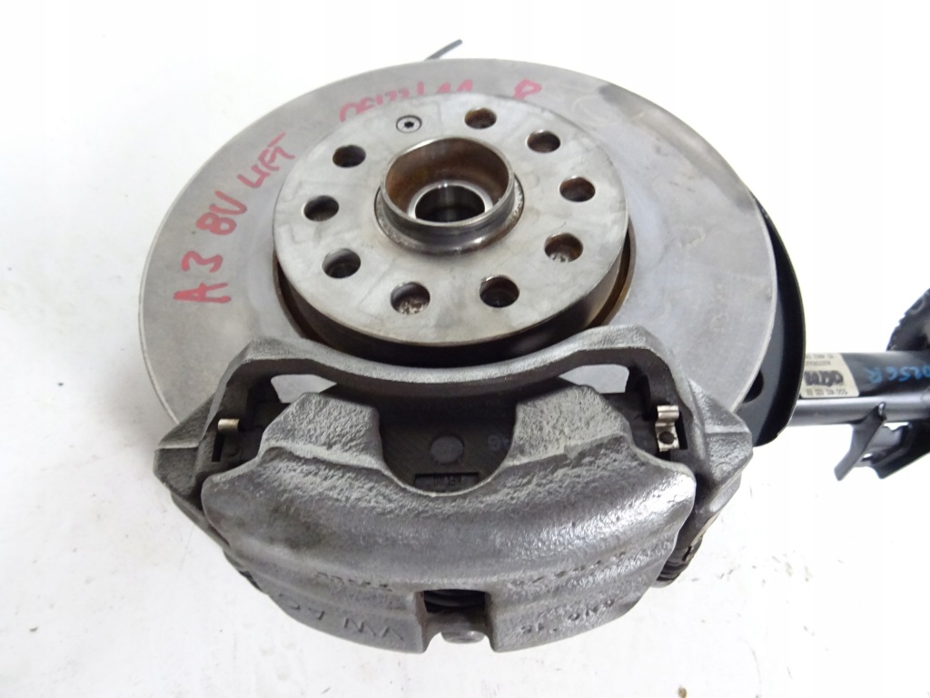 Audi a3 8v рестайлинг  амортизатор поворотный кулак правая 5q0256r 5q0413023eb Киев