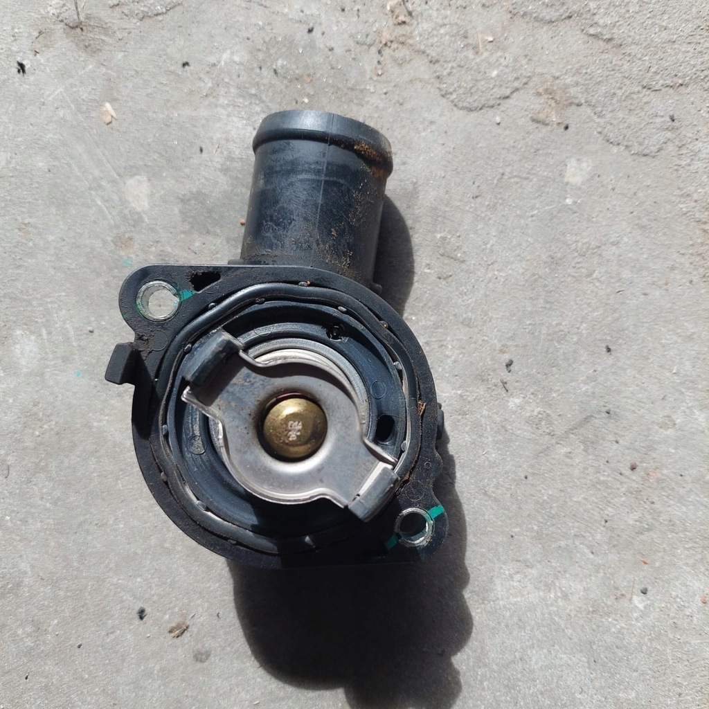 фото №1, Chrysler town country термостат