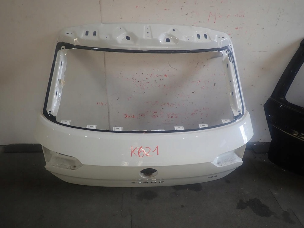 фото №1, Крышка багажника vw t-roc 2017- 2g