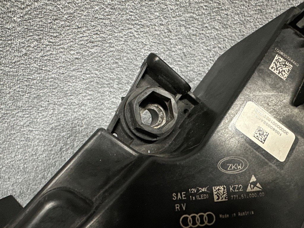 Фара audi q7 full led 4m0941033b левая америка оригинал ameryka Оригинал