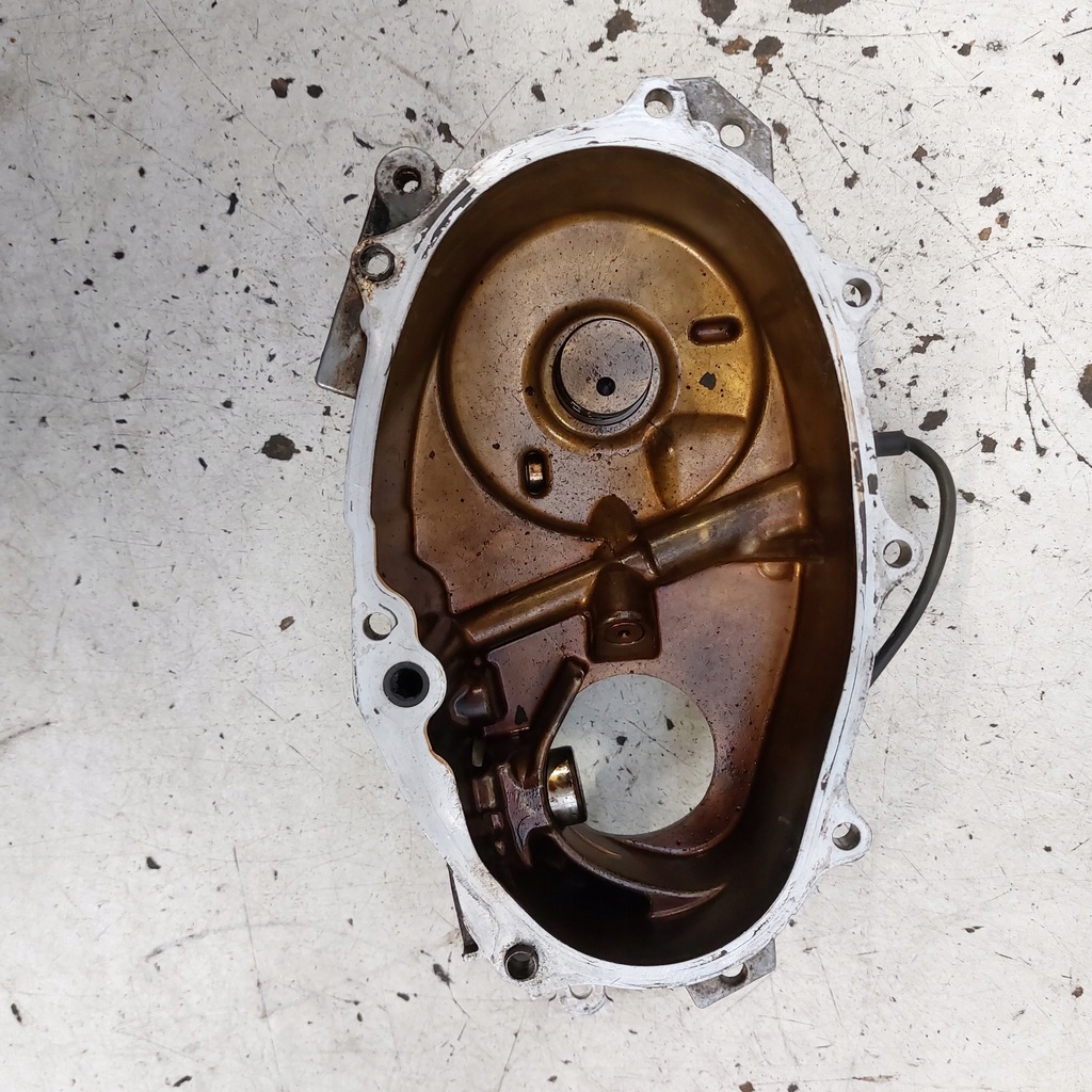 фото №10, Audi a4 b6 2,0fsi корпус насоса вакуум 06d103530k