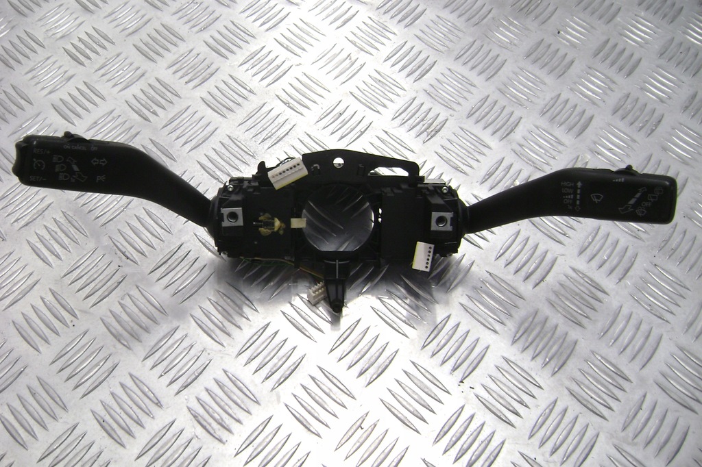 фото №1, Vw golf vi - переключатели