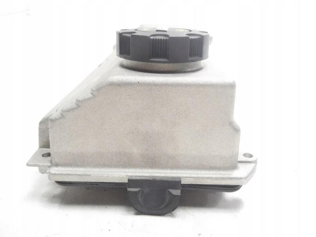 фото №8, Крышка клапанов fiat brava оригинальный номер 7789450