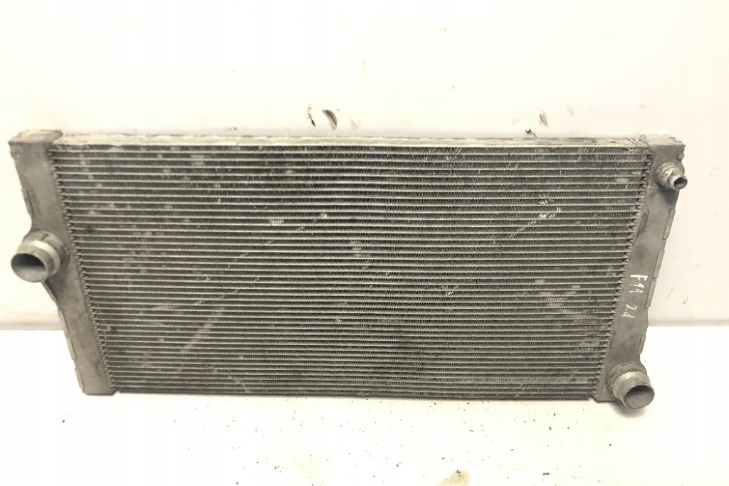 Радіатор води bmw 5 touring f11 8509176 2.0l дизель 135kw 2011 Зі Шроту