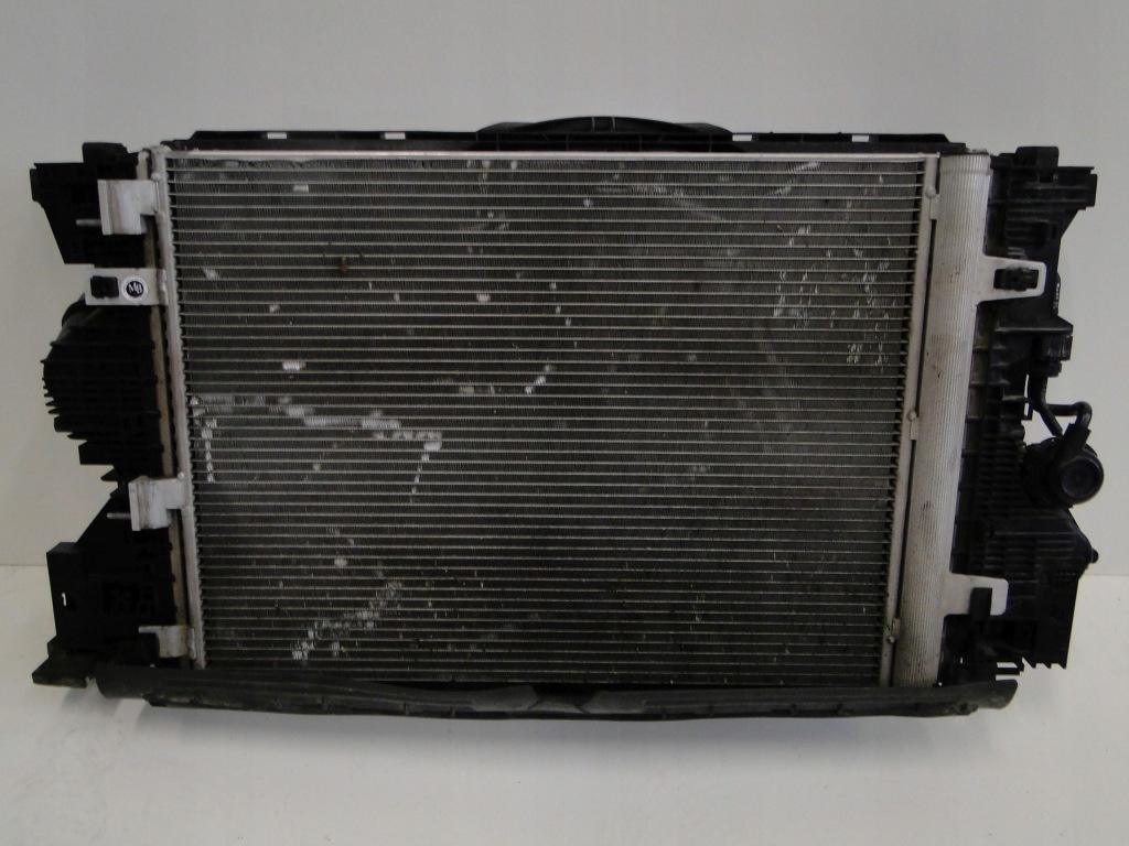 фото №7, Mercedes радіатор води кондиціонера інтеркулер вентилятор 400w glb x 247