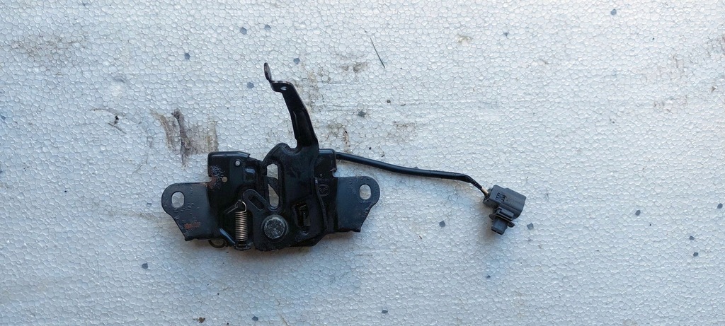 фото №1, Замок капот кришки двигуна mazda cx-5 12-2017