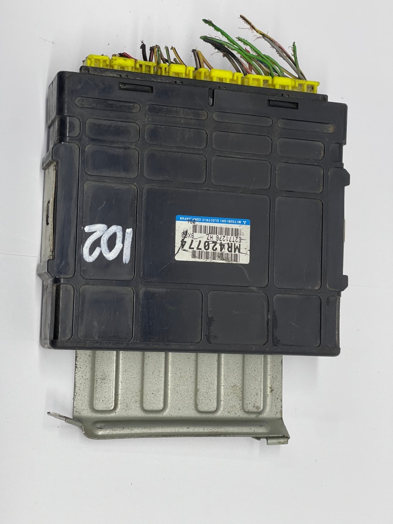 фото №1, Бортовий комп'ютер двигуна space star i 1.3 mr420774