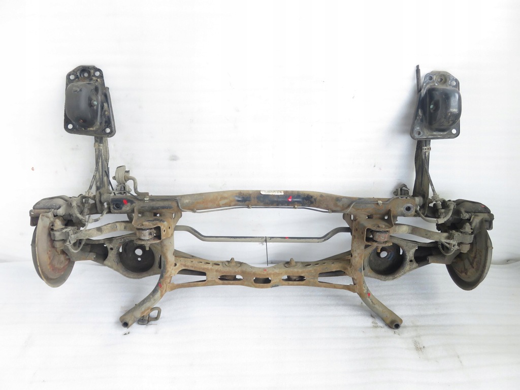 фото №1, Підрамник задня vw touran i