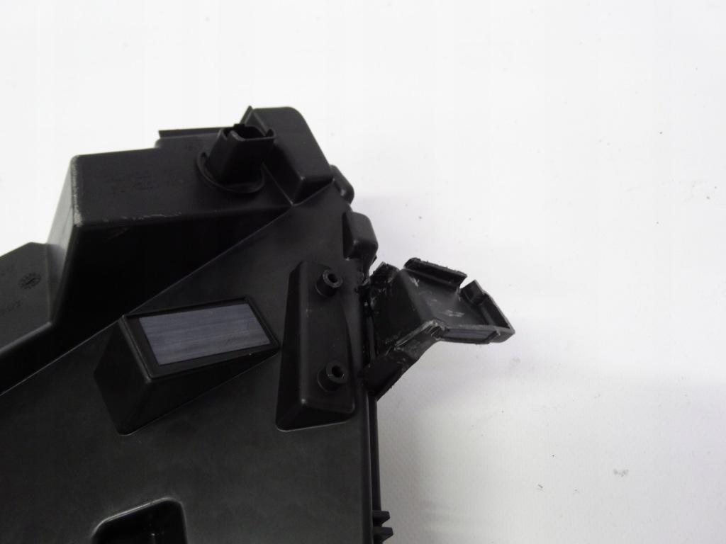 Peugeot 2008 2 рестайлинг  2023+ фара правый  led оригинальная 9850423580 Цена