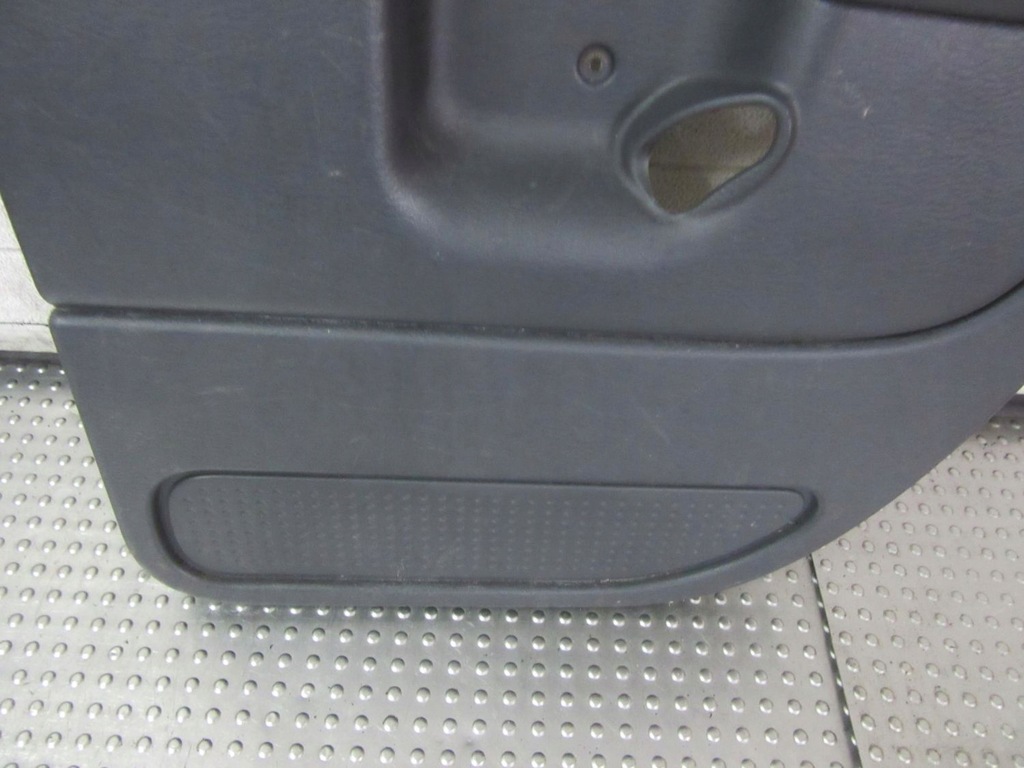 фото №10, Dodge ram iii 1500 2004 обшивка двері задня