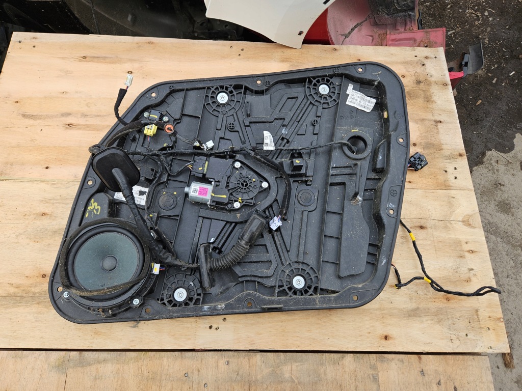 фото №1, Kia sportage iv 16-21 подъемник стекло правый перед