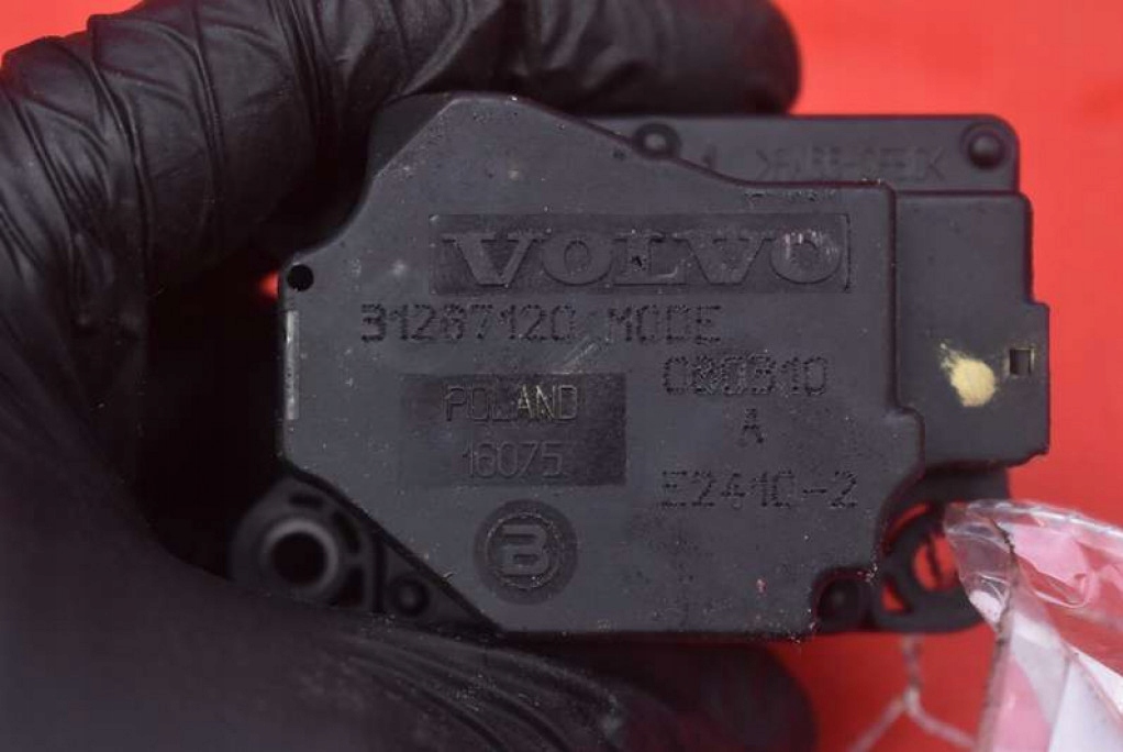 фото №8, Моторчик обігрівача 31267120 volvo xc90 1 i 4.4 v8 315 km 06-14