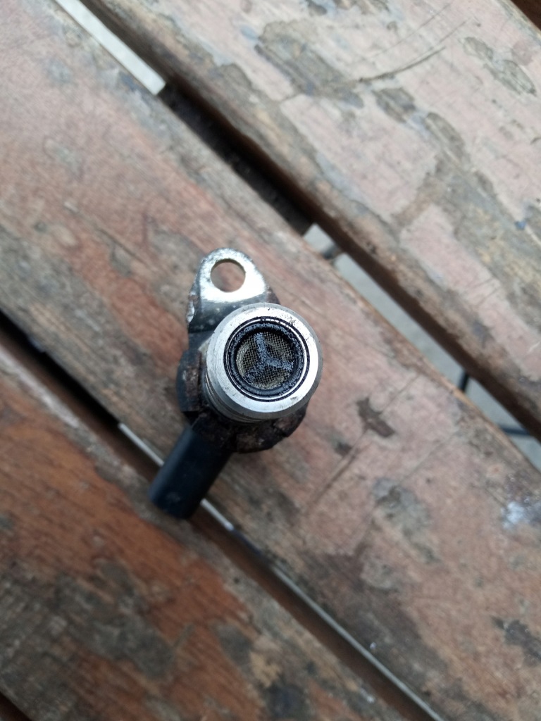 фото №4, Audi a6 c6 датчик клапан вакууму 059115243b