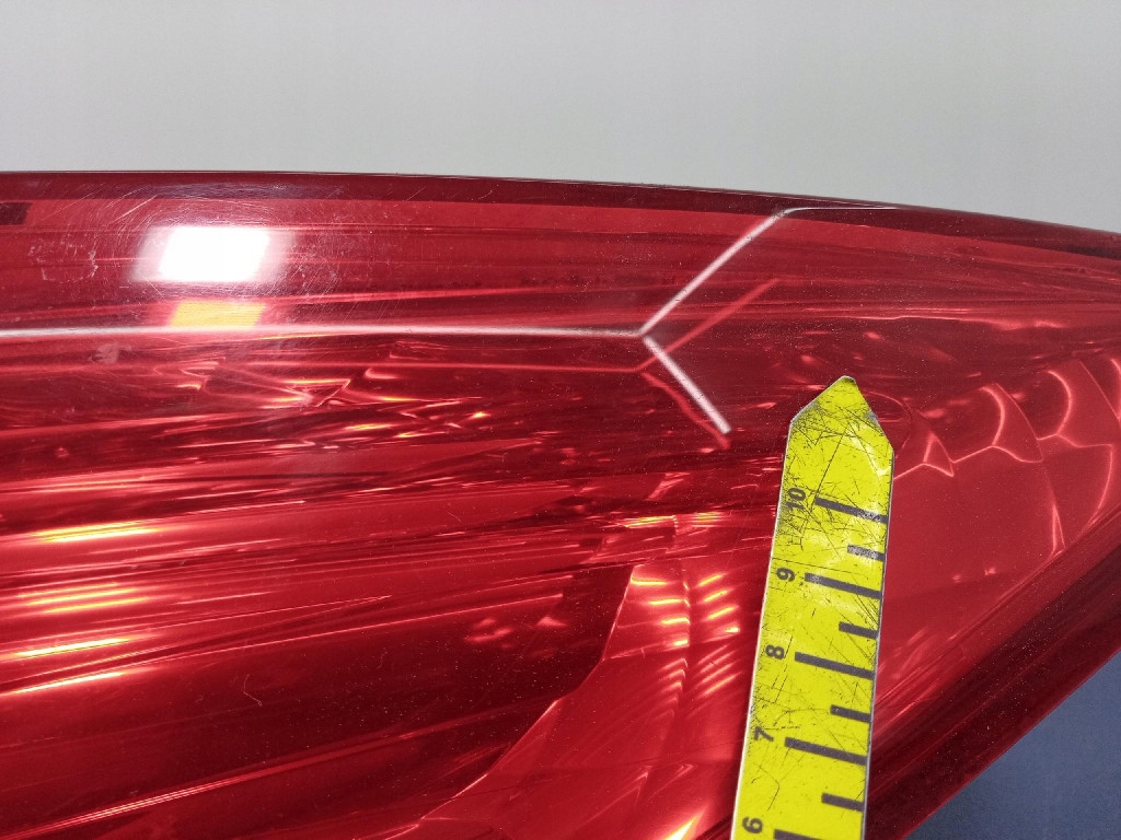 фото №8, Peugeot 308 i t7 sw kombi лампа задня права задня 96814438xt