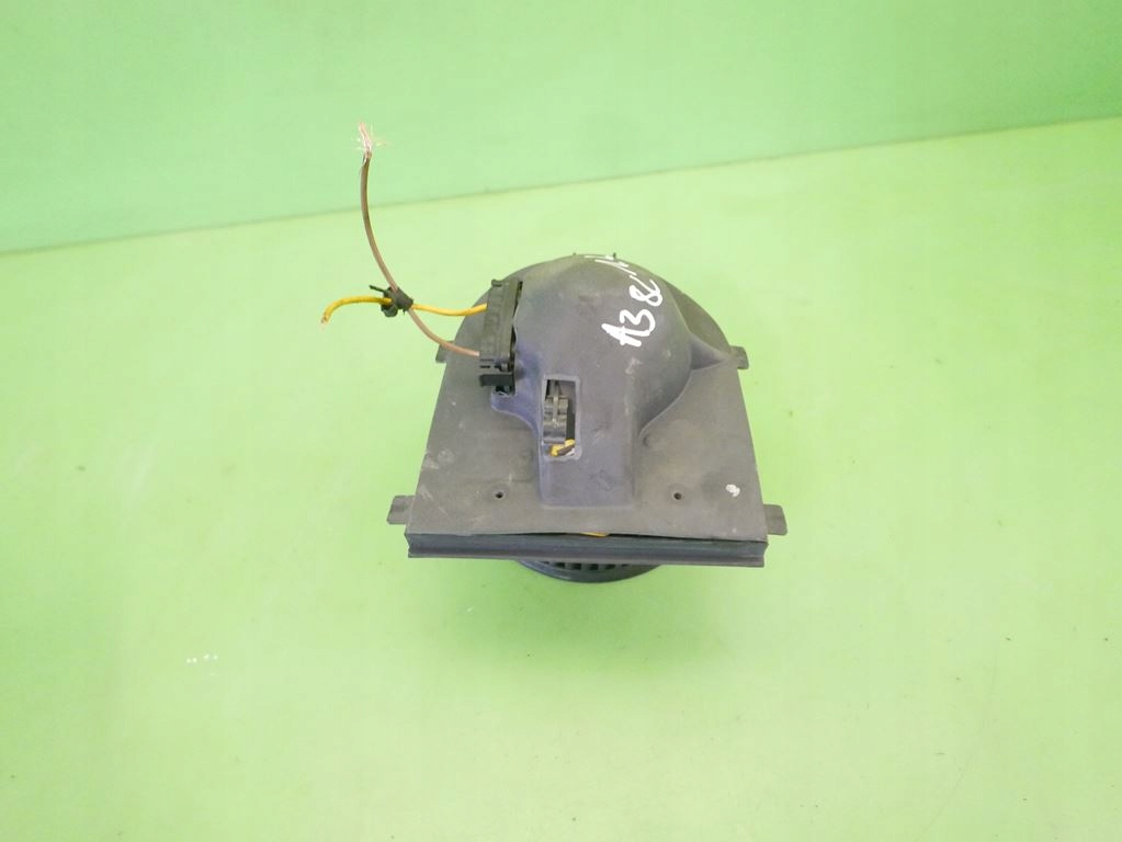 фото №4, Повітродувка вентилятор обігрівача audi a3 i 8l 1.6