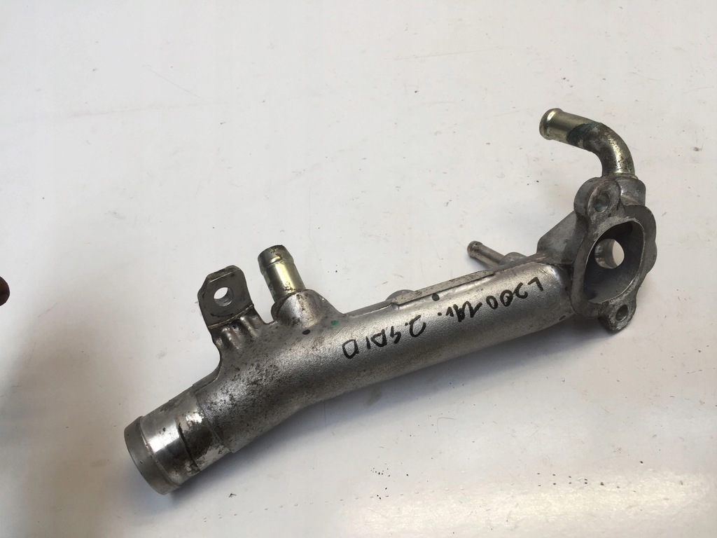 фото №3, Mitsubishi l200 v 2.4 труба шланг wąż wody