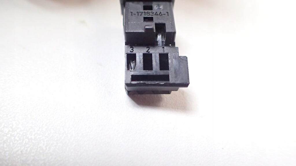 фото №9, Nowa джгут фаркоп audi a4 8w + кнопка + модуль