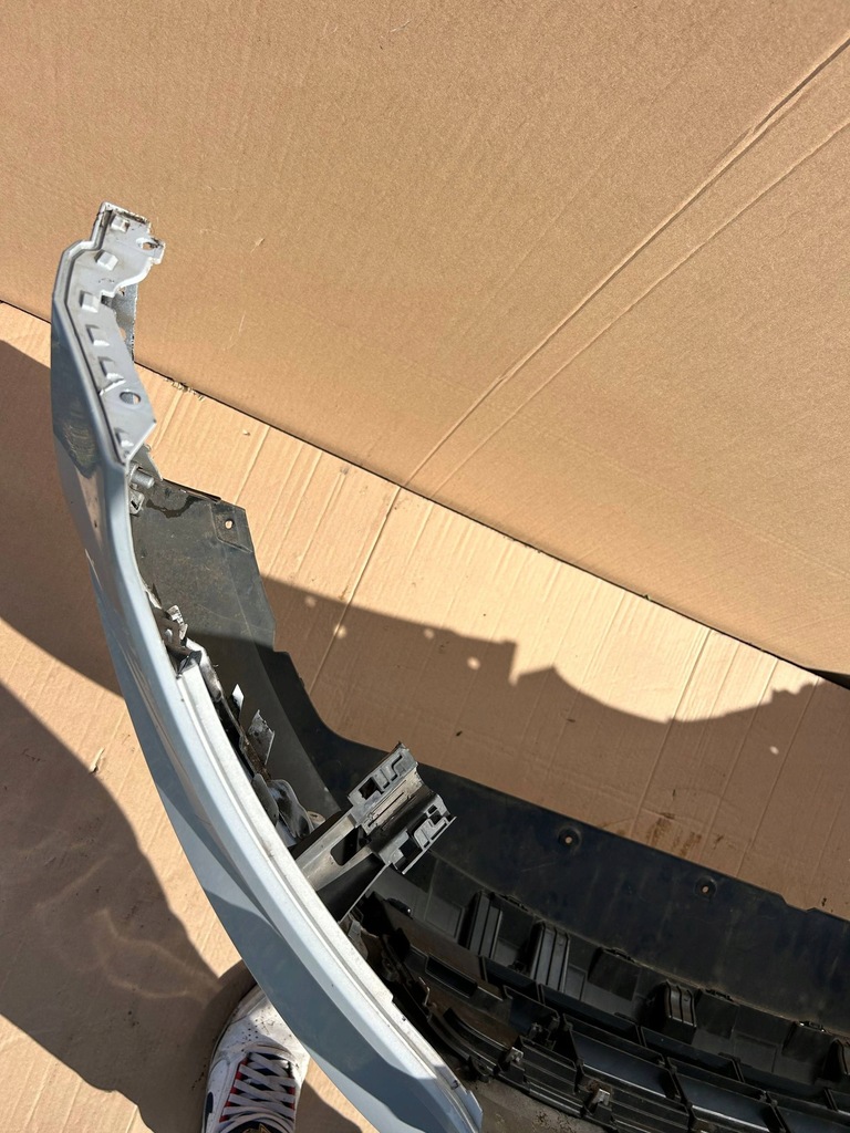 фото №6, Volvo xc40 17-22 r-design бампер передній решітка радіатора перед 31449359 білий