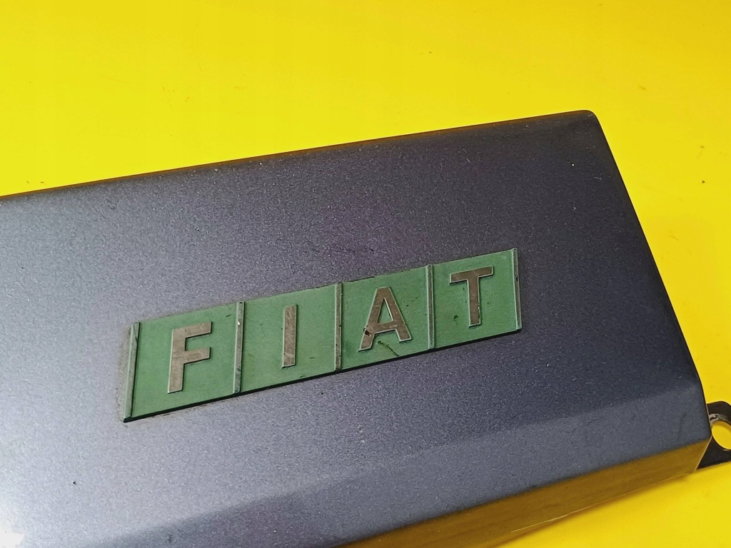 Молдинг під  фара лівий задній fiat tempra nr64 Київ