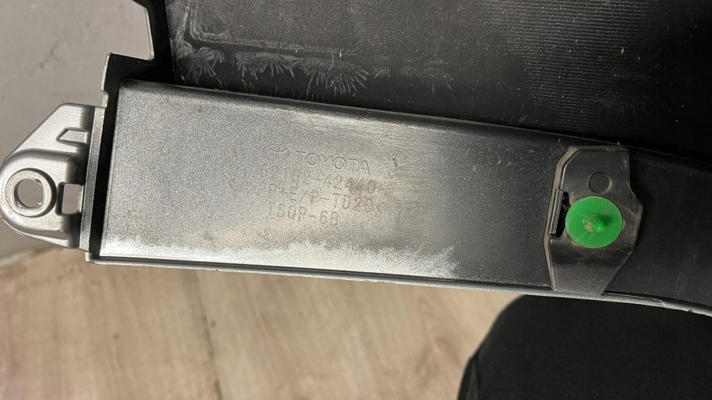 фото №11, Toyota rav4 v уголок бампера левый задняя 52162-42440