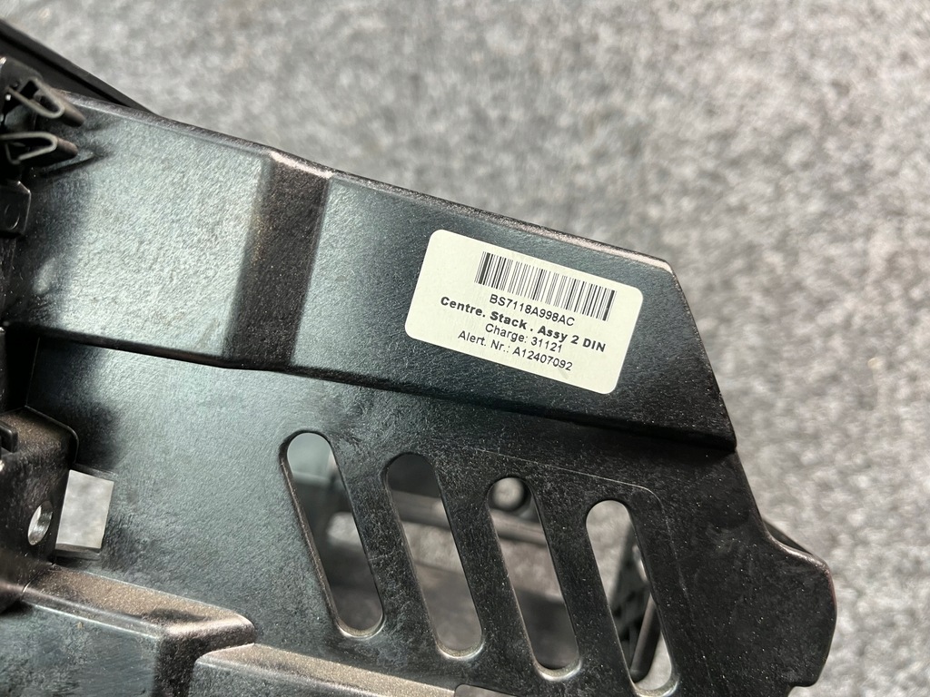 фото №9, Ford mondeo mk4 lift рамка корзина радіо 2 din bs7118a998ac