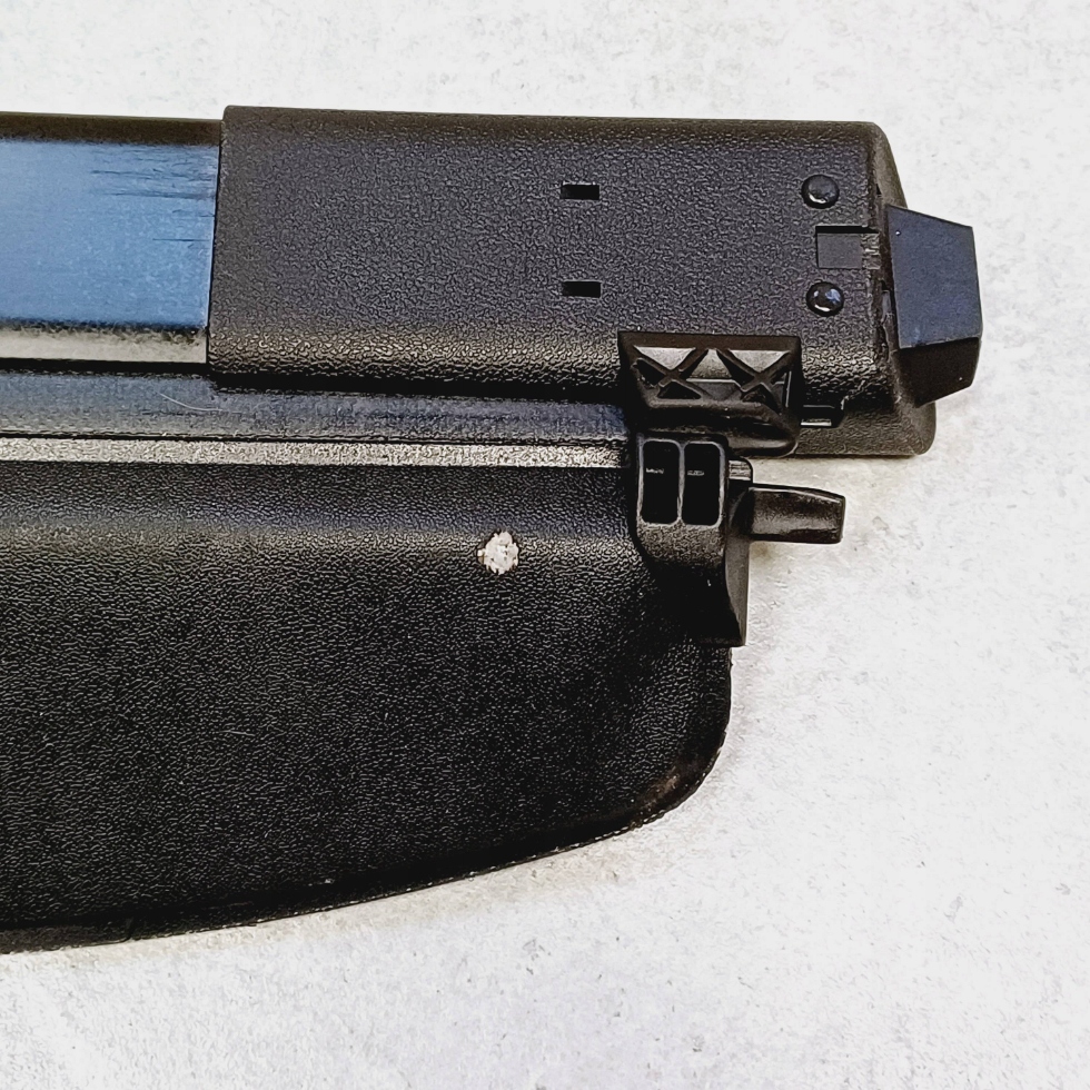 Шторка багажника задня mercedes benz b w245 a1698100220 nr32 Оригінал