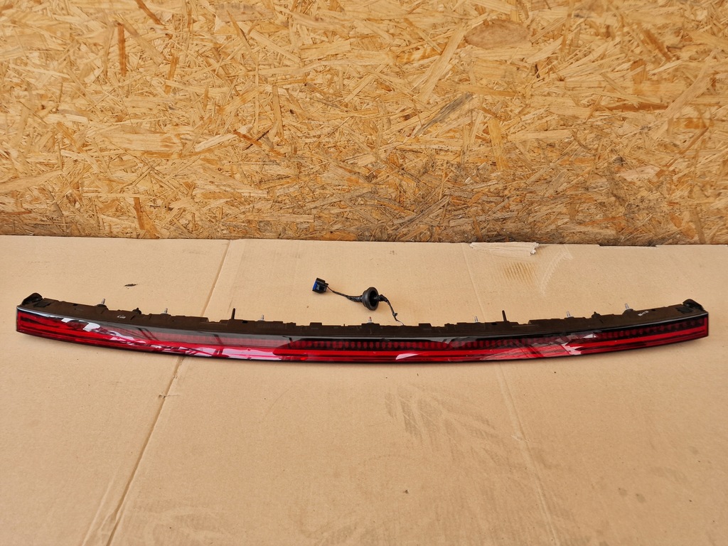 фото №1, Kia ev6 лампа задня накладка led 92409-cv1