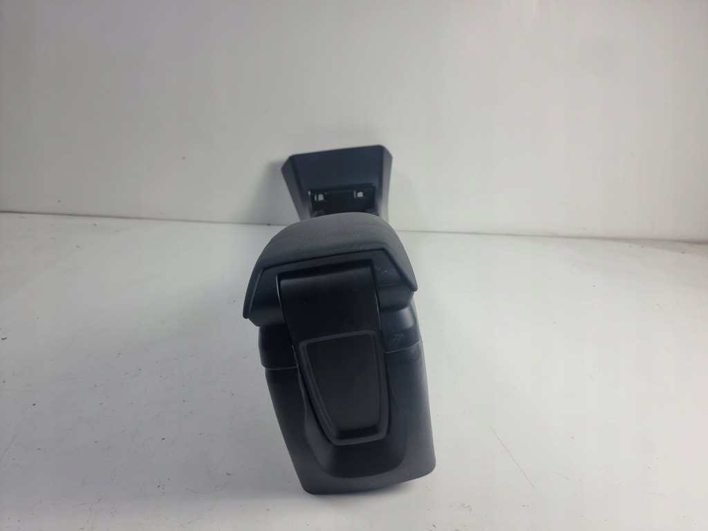 фото №9, Підлокітник тунель середній volvo v40 ii