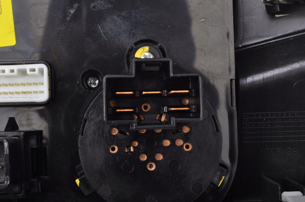 фото №7, Hyundai i30 рамка радио 84740-2r900 97250-2l150