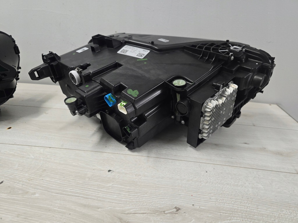 фото №12, Лампа ліва права bmw xm g09 usa full led