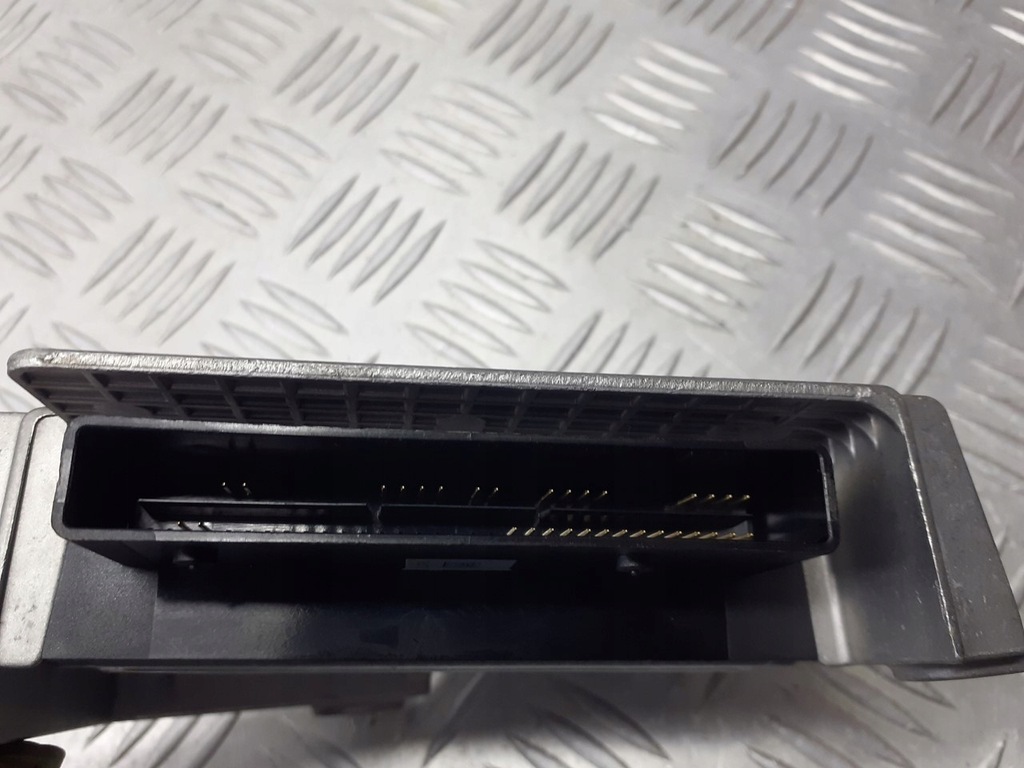 фото №3, Модуль подушка безпеки renault clio iii 1.5 dci 8200645158